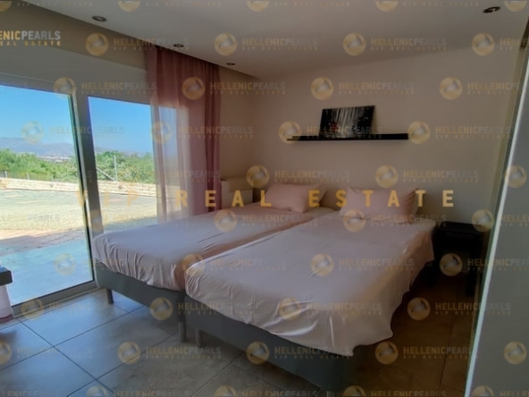 392715 - Villa For sale, Agios Nikolaos, 150 sq.m., €470.000